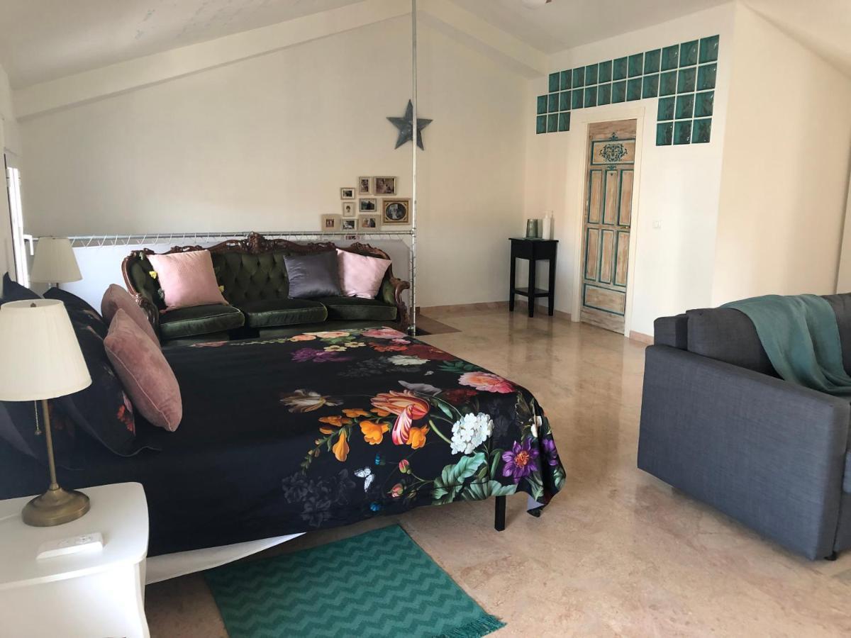 Lovely 1-Bedroom Loft Near Ronda Arriate Exterior photo